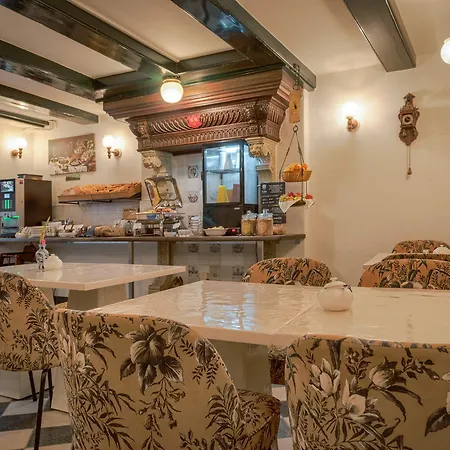 Hotel Boutique Des Arts