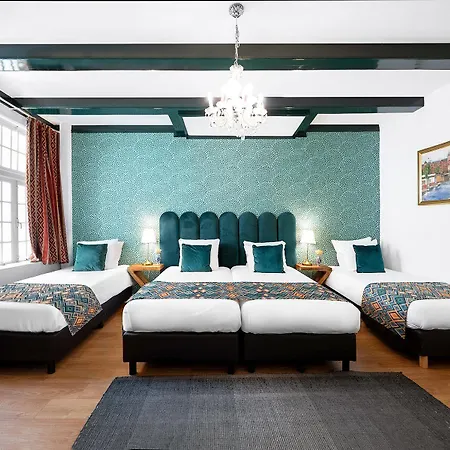 Boutique Des Arts Hotel 3*