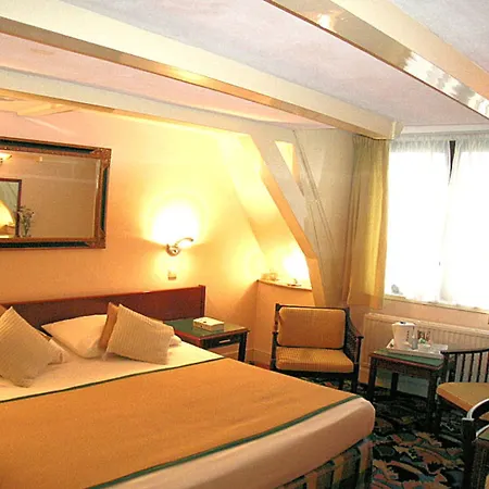 Boutique Des Arts 3*