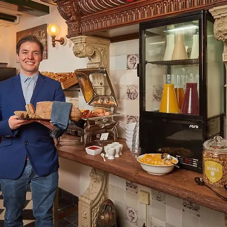 Boutique Des Arts Hotel 3*