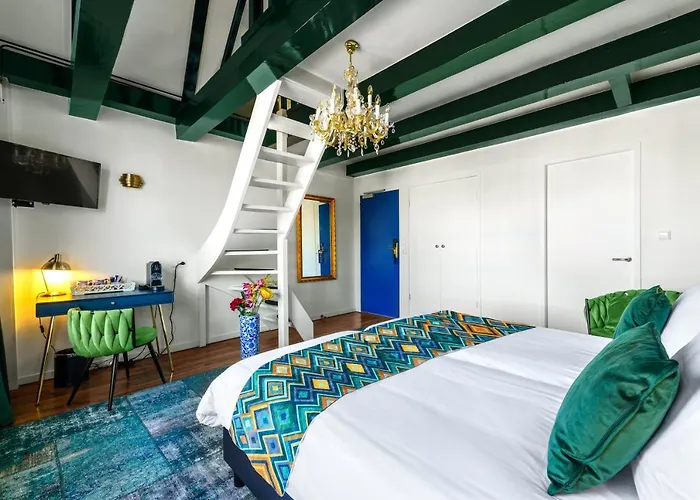 Boutique Des Arts מלון 3*