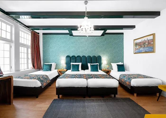 Boutique Des Arts מלון 3*