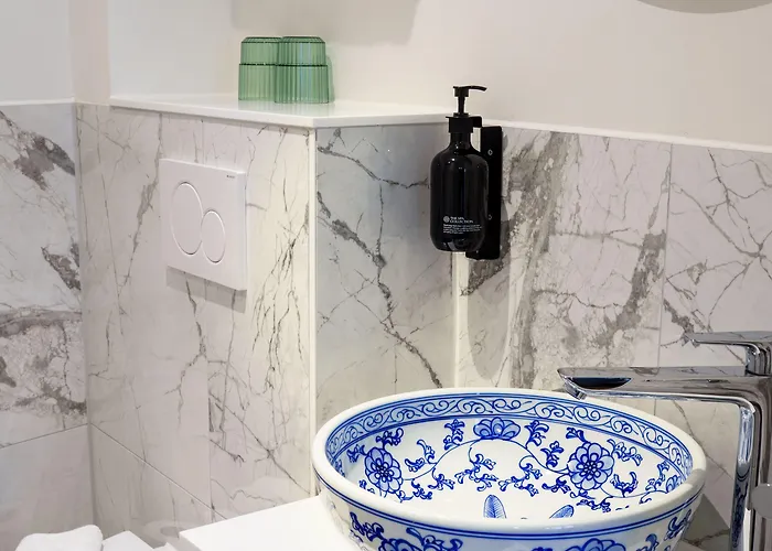 Boutique Des Arts מלון 3*