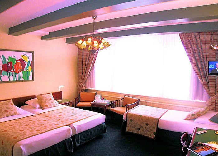 Boutique Des Arts מלון