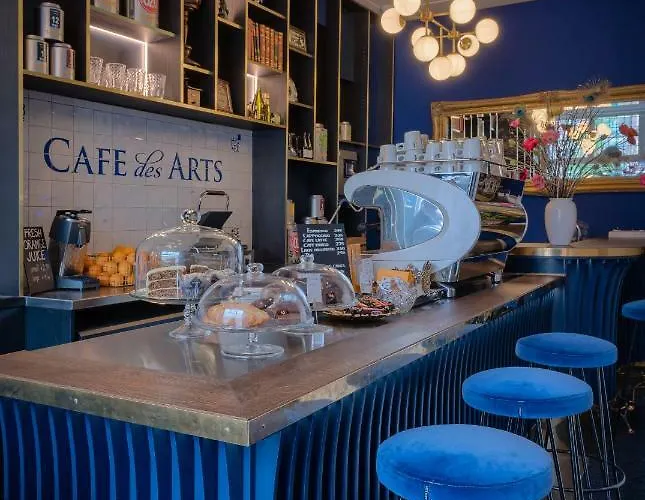 מלון Boutique Des Arts 3*