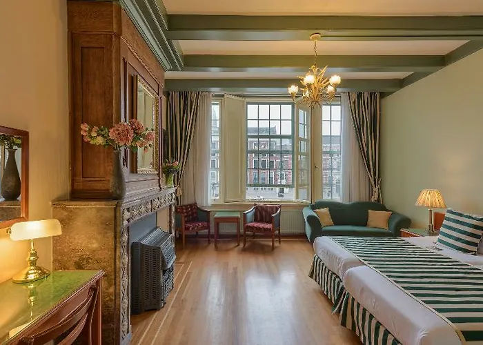 Boutique Des Arts מלון 3*