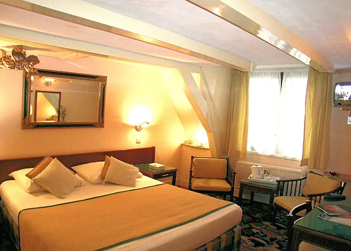 Boutique Des Arts 3*