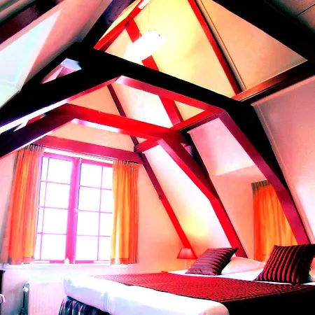 Boutique Des Arts 3*