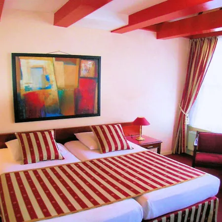 Hotel Boutique Des Arts 3*