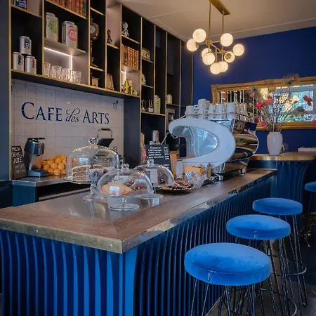 Hotel Boutique Des Arts 3*